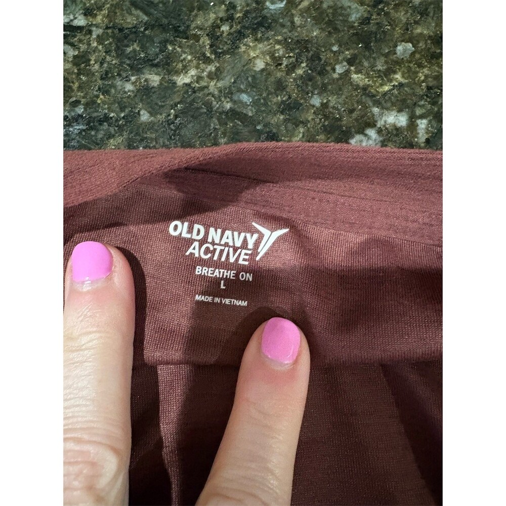 Old Navy Active Breathe ON Top Womens L Rust Twist Front Hem Long Sleeve - Picture 4 of 6